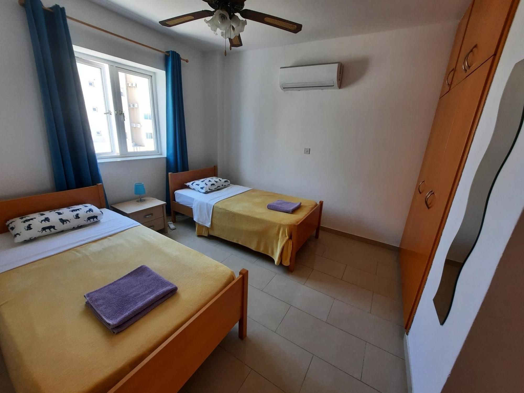 Large Apt 2 Bedrooms Sea View & 2 Balconies Ларнака Экстерьер фото